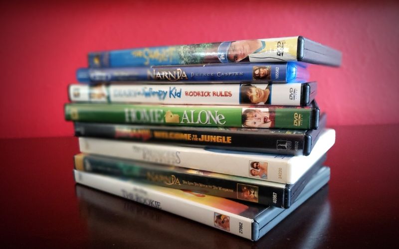 Ultimate Family Movie Night List | Frugal Fun Mom